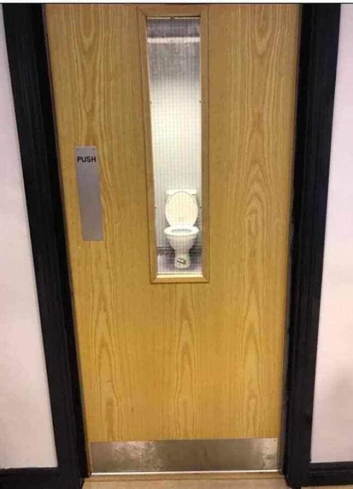 “Unusual Images”: 30 Of The Most Comically Bizarre Pics Shared By This Facebook Page “Unusual Images”: 30 Of The Most Comically Bizarre Pics Shared By This Facebook Page