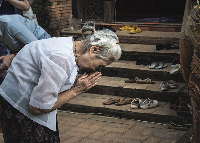 “What’s Something Subtle That Instantly Gives You Bad Vibes About Someone?” (40 Answers) “What’s Something Subtle That Instantly Gives You Bad Vibes About Someone?” (40 Answers)