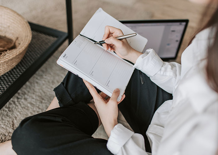 &ldquo;The Cleanup Never Stops&rdquo;: 30 Truths About &lsquo;The Real World&rsquo; Teens Should Learn