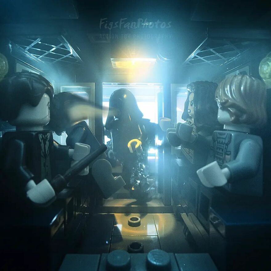 I Photograph Small-Scale Action-Packed Scenes Made With Toys (30 Pics) I Photograph Small-Scale Action-Packed Scenes Made With Toys (30 Pics)