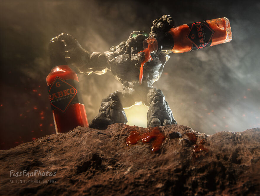 I Photograph Small-Scale Action-Packed Scenes Made With Toys (30 Pics) I Photograph Small-Scale Action-Packed Scenes Made With Toys (30 Pics)