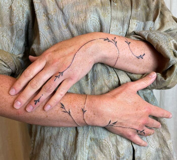 134 Small Hand Tattoos That Had Us Wishing For More Hands 134 Small Hand Tattoos That Had Us Wishing For More Hands