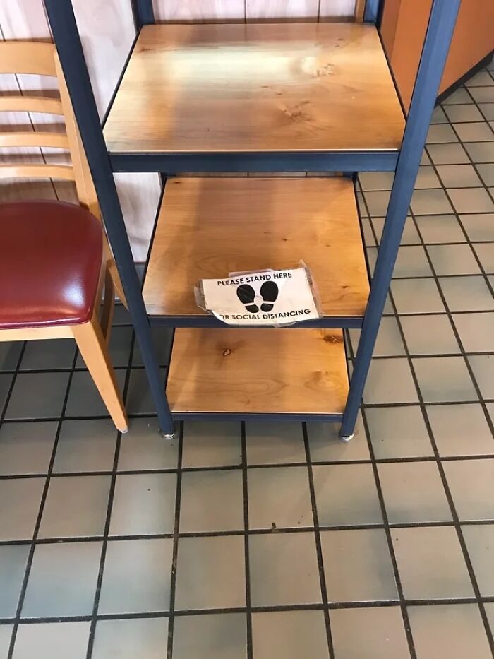 These 45 Signs Are As Useful As A Chocolate Teapot And People Couldn’t Resist Sharing Them These 45 Signs Are As Useful As A Chocolate Teapot And People Couldn’t Resist Sharing Them