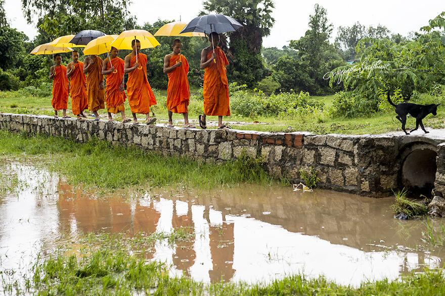 I Documented The Home-Leaving Tradition Among Khmer Buddhists (30 Pics) I Documented The Home-Leaving Tradition Among Khmer Buddhists (30 Pics)