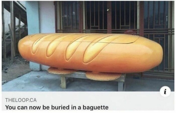 “Baguettes In Unusual Places”: 40 Confusing And Amusing Pics “Baguettes In Unusual Places”: 40 Confusing And Amusing Pics