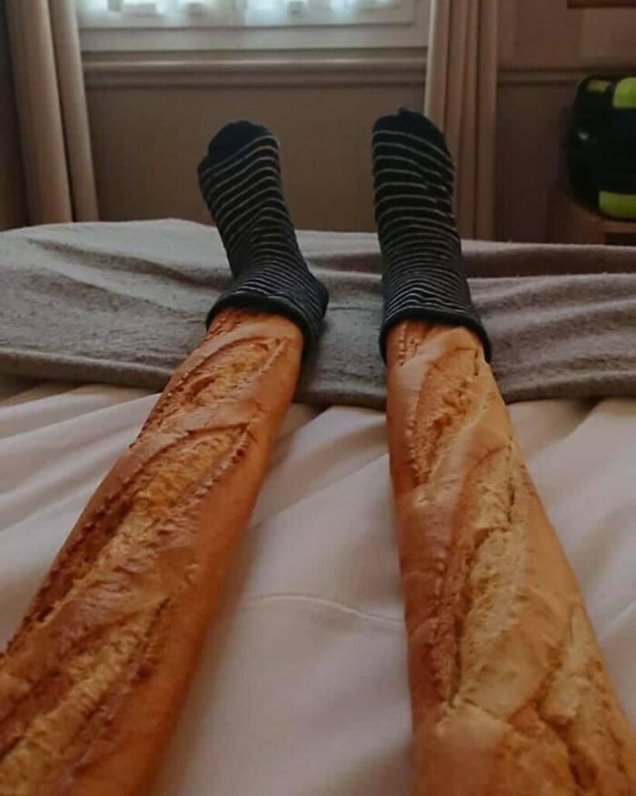 “Baguettes In Unusual Places”: 40 Confusing And Amusing Pics “Baguettes In Unusual Places”: 40 Confusing And Amusing Pics