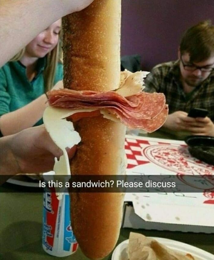 “Baguettes In Unusual Places”: 40 Confusing And Amusing Pics “Baguettes In Unusual Places”: 40 Confusing And Amusing Pics