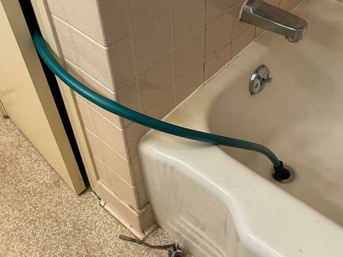 This Group Exists To Showcase The Most Brilliant Creations By ‘Redneck Engineers,’ And Here Are 40 Of The Wildest Ones (New Pics) This Group Exists To Showcase The Most Brilliant Creations By ‘Redneck Engineers,’ And Here Are 40 Of The Wildest Ones (New Pics)