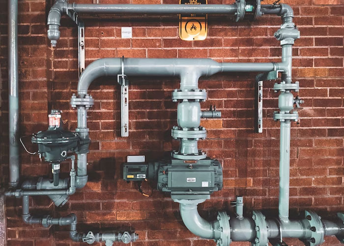 “Study Your Potential Neighbors”: Homeowners Share 40 Things They Wish They Had Known Before Buying Their First Houses “Study Your Potential Neighbors”: Homeowners Share 40 Things They Wish They Had Known Before Buying Their First Houses