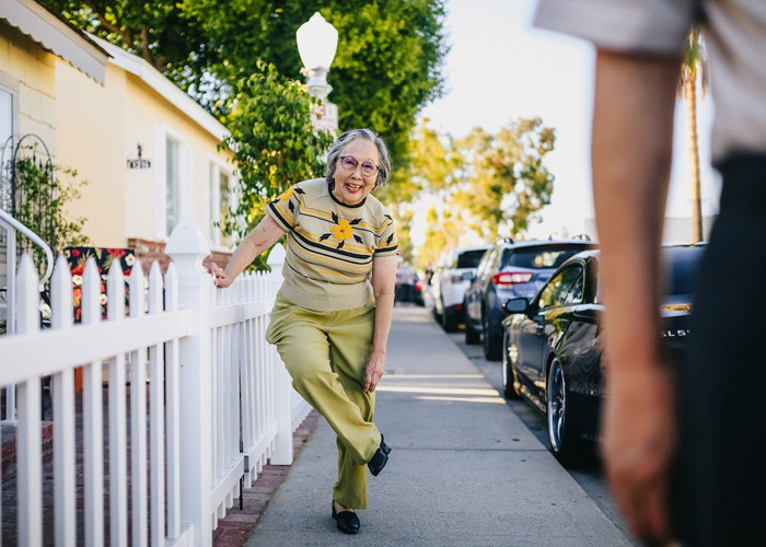 “Study Your Potential Neighbors”: Homeowners Share 40 Things They Wish They Had Known Before Buying Their First Houses “Study Your Potential Neighbors”: Homeowners Share 40 Things They Wish They Had Known Before Buying Their First Houses