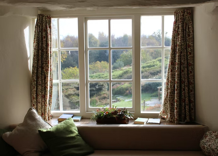 “Study Your Potential Neighbors”: Homeowners Share 40 Things They Wish They Had Known Before Buying Their First Houses “Study Your Potential Neighbors”: Homeowners Share 40 Things They Wish They Had Known Before Buying Their First Houses