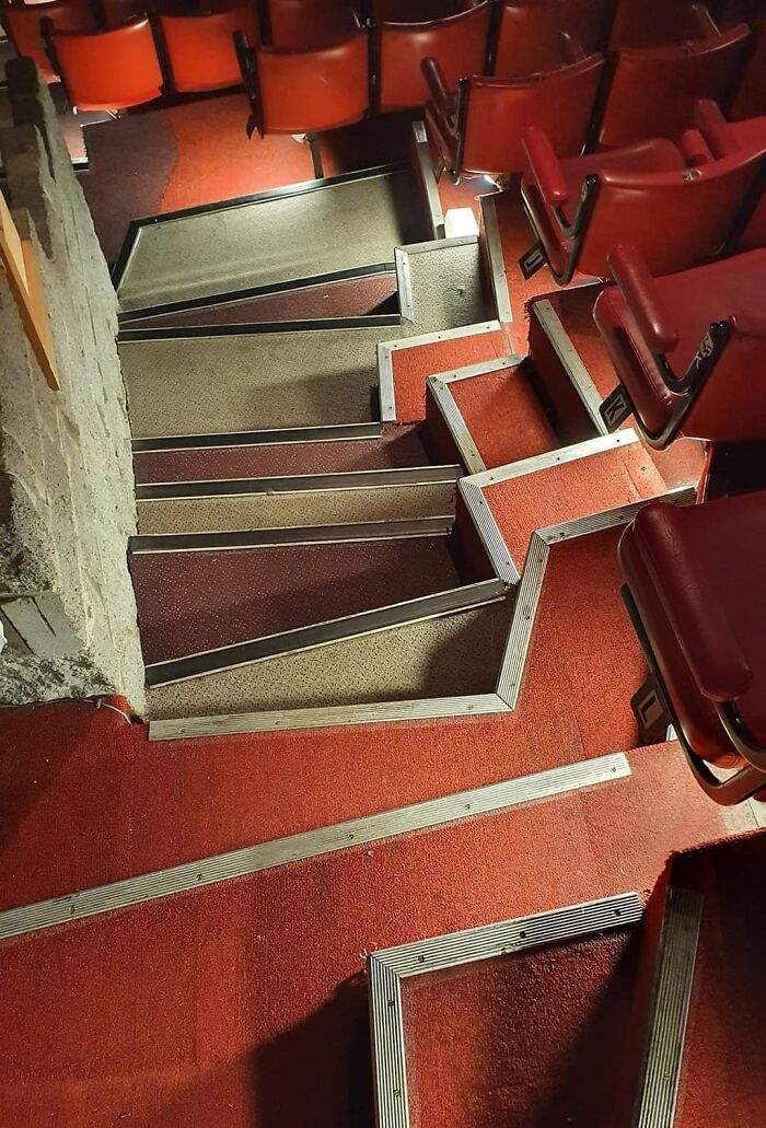 30 Horribly Designed Staircases That Are Just An Accident Waiting To Happen, As Shared On This Facebook Group 30 Horribly Designed Staircases That Are Just An Accident Waiting To Happen, As Shared On This Facebook Group