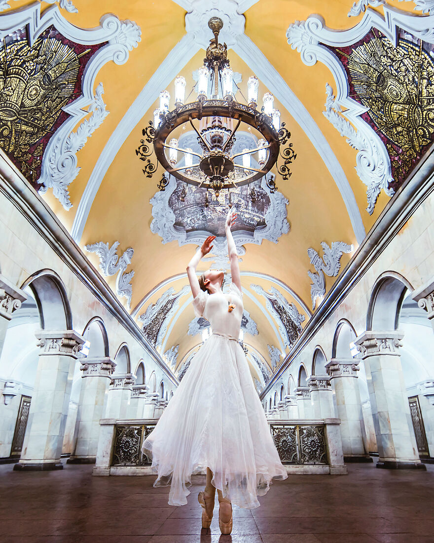 I Am A Photographer Who Captured Ballet Dancers In The Most Beautiful Surroundings (40 Pics) I Am A Photographer Who Captured Ballet Dancers In The Most Beautiful Surroundings (40 Pics)