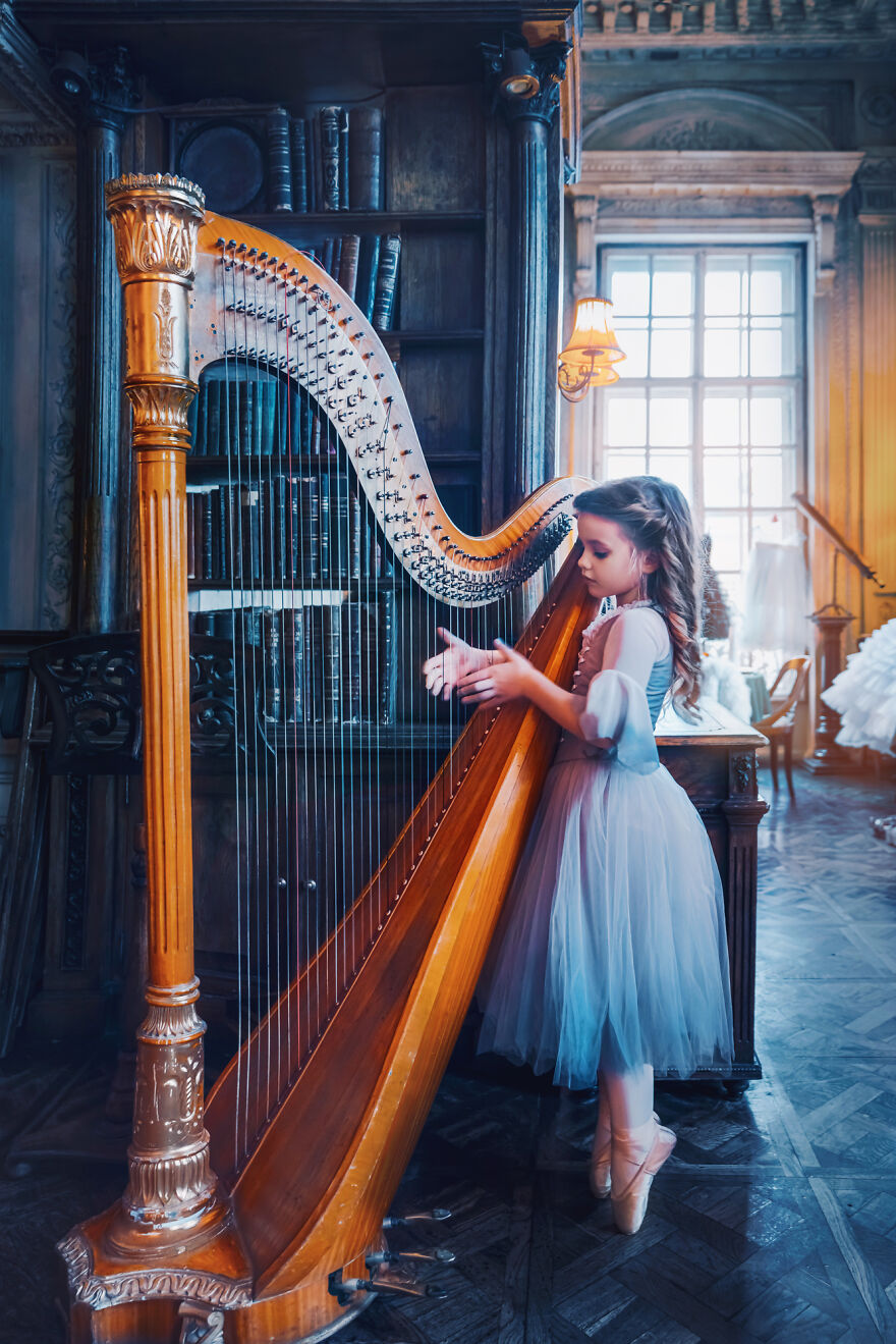 I Am A Photographer Who Captured Ballet Dancers In The Most Beautiful Surroundings (40 Pics) I Am A Photographer Who Captured Ballet Dancers In The Most Beautiful Surroundings (40 Pics)