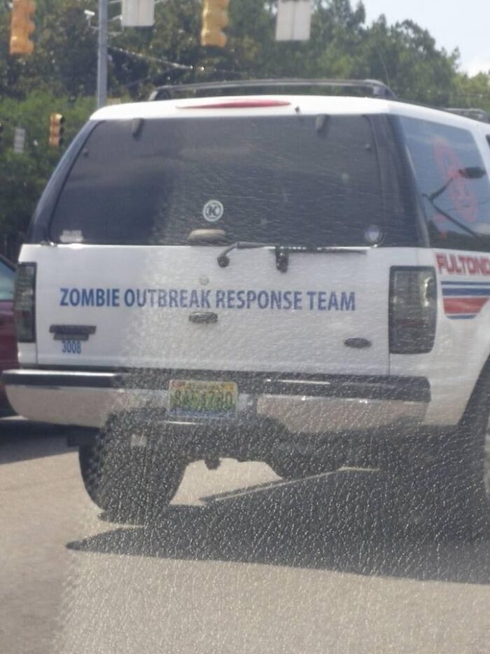 Hey Pandas, Post A Picture Of Something You Saw While Driving That May Give Us A Laugh (Closed) Hey Pandas, Post A Picture Of Something You Saw While Driving That May Give Us A Laugh (Closed)