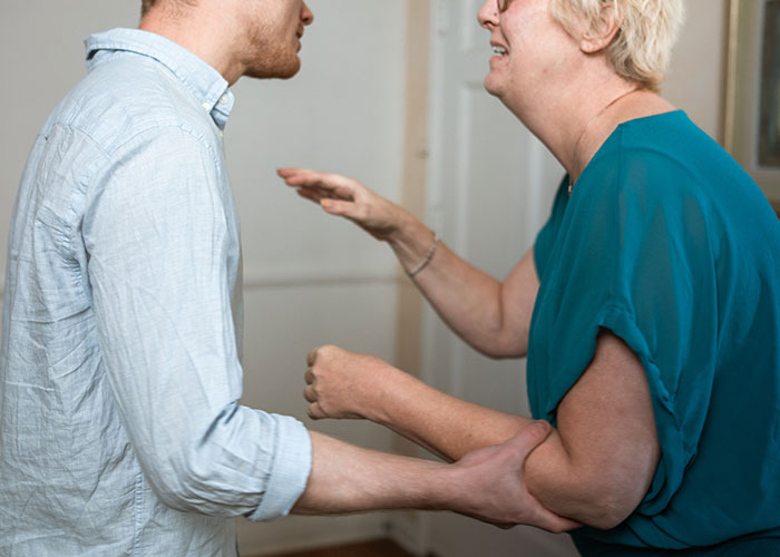 &#8220;What Did &#8216;That&#8217; Parent Do That Ended Your Relationship With Them?&#8221; (30 Answers)