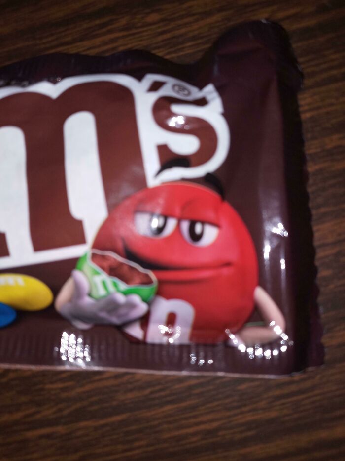 “Creepy Design”: 40 Design Fails That Look Creepy And Make People Feel Uncomfortable (New Pics) “Creepy Design”: 40 Design Fails That Look Creepy And Make People Feel Uncomfortable (New Pics)