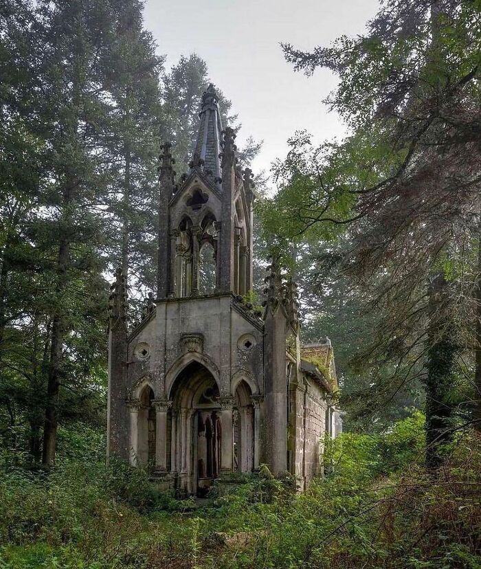 35 Of The Most Interesting Photos Of Abandoned Places, As Shared On The “Deserted Places” Instagram Account 35 Of The Most Interesting Photos Of Abandoned Places, As Shared On The “Deserted Places” Instagram Account
