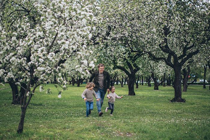 40 ‘Butterfly Effect’ Stories Where Seemingly Insignificant Choices Had A Great Effect On These People’s Lives