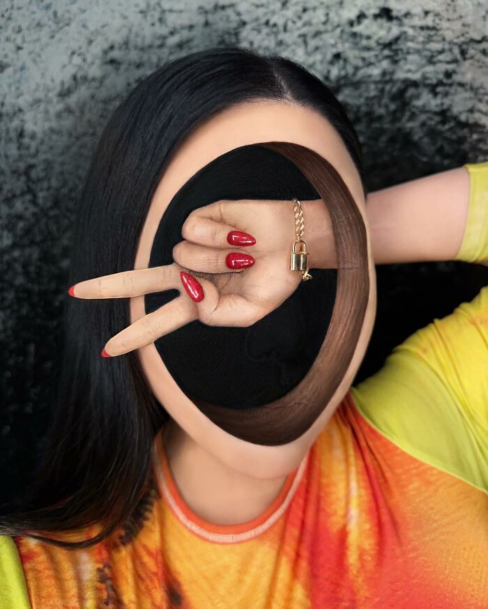 This Makeup Artist Creates The Most Fascinating Optical Illusion Looks, And You Might Need To Look At Them Twice To Figure It Out (31 New Pics) This Makeup Artist Creates The Most Fascinating Optical Illusion Looks, And You Might Need To Look At Them Twice To Figure It Out (31 New Pics)