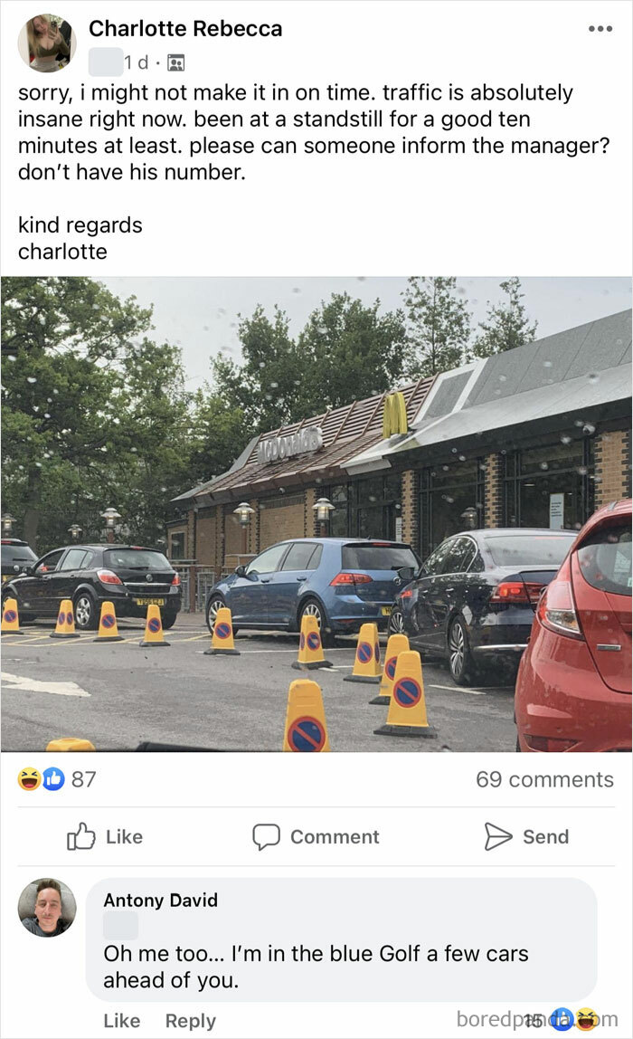 200,000 People On Facebook Decided To Roleplay A Dysfunctional Office Together, And It’s An Absolute Madhouse (30 Pics) 200,000 People On Facebook Decided To Roleplay A Dysfunctional Office Together, And It’s An Absolute Madhouse (30 Pics)