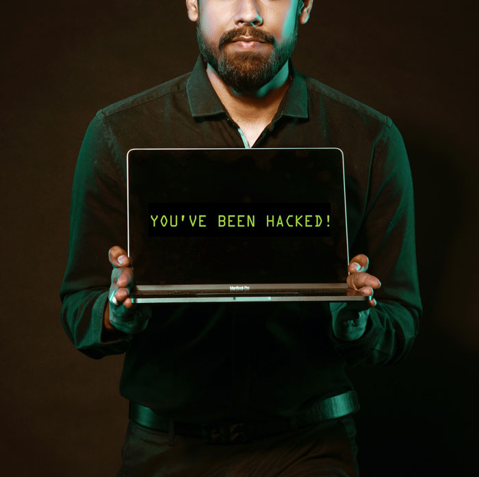 Hacker Saps Russian Special Service Wallets, Transfers Everything To Ukraine Hacker Saps Russian Special Service Wallets, Transfers Everything To Ukraine