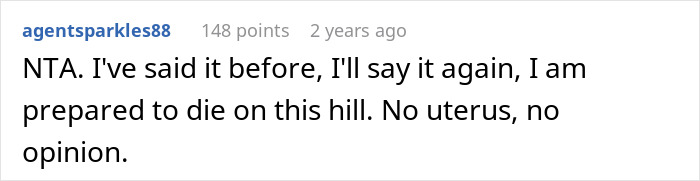 Guy Starts Mansplaining Periods To His Little Sister During Family Dinner, His Fiancée Asks Him A Question That Shuts Him Down