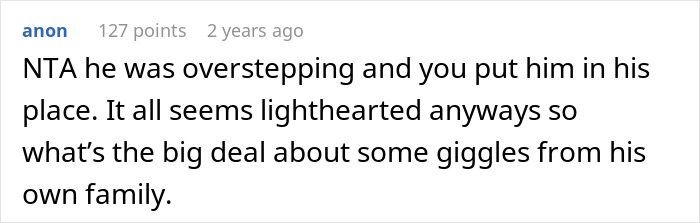 Guy Starts Mansplaining Periods To His Little Sister During Family Dinner, His Fiancée Asks Him A Question That Shuts Him Down