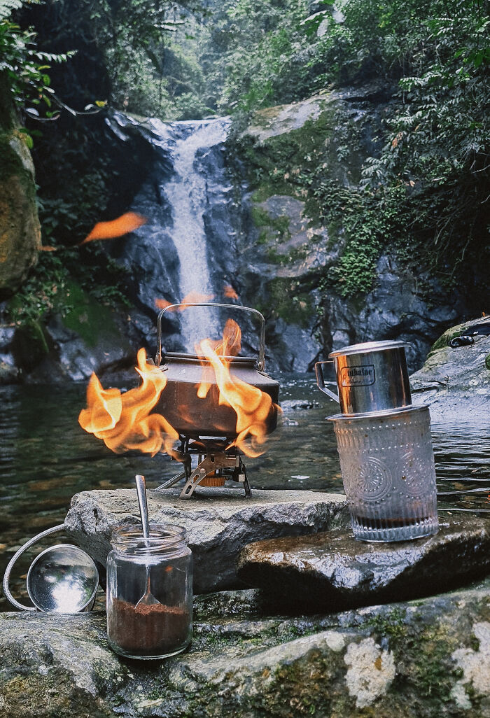 I Acted As The Little Mermaid In The “Death Gate” Stream In Vietnam I Acted As The Little Mermaid In The “Death Gate” Stream In Vietnam