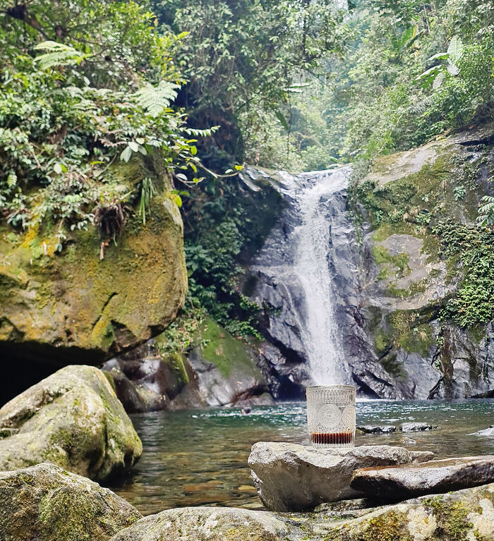 I Acted As The Little Mermaid In The “Death Gate” Stream In Vietnam I Acted As The Little Mermaid In The “Death Gate” Stream In Vietnam
