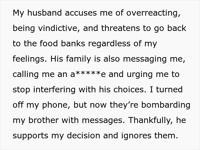 Woman Gets Into A Fight With Her Husband Over Him Taking Food From The Needy, He Refuses To Stop Woman Gets Into A Fight With Her Husband Over Him Taking Food From The Needy, He Refuses To Stop
