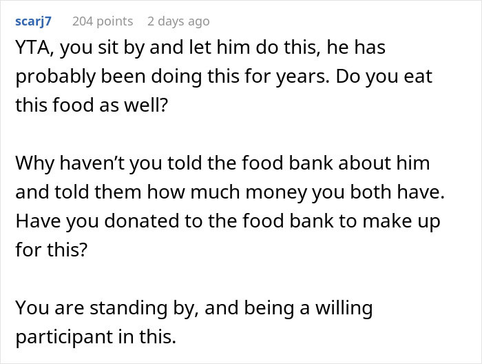 Woman Gets Into A Fight With Her Husband Over Him Taking Food From The Needy, He Refuses To Stop Woman Gets Into A Fight With Her Husband Over Him Taking Food From The Needy, He Refuses To Stop