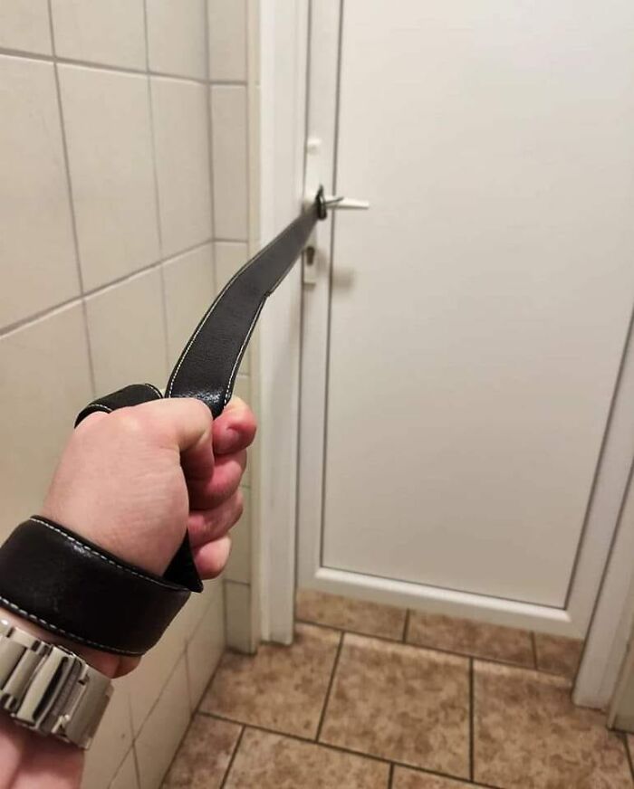 ‘Squatting Slavs In Tracksuits’: 35 Hilarious Pics And Memes That Hit Too Close To Home If You Grew Up In Eastern Europe ‘Squatting Slavs In Tracksuits’: 35 Hilarious Pics And Memes That Hit Too Close To Home If You Grew Up In Eastern Europe