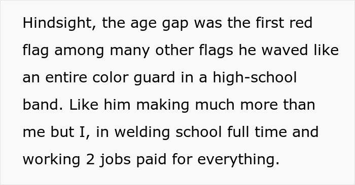 Man Cheats On Fiancé With An Ex, Demands She Return His $190 Engagement Ring, So She Does, Infuriating Him Endlessly Man Cheats On Fiancé With An Ex, Demands She Return His $190 Engagement Ring, So She Does, Infuriating Him Endlessly