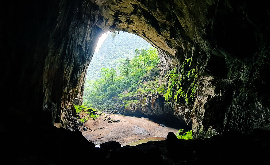I Explored Sơn Đoòng Cave In Vietnam, The Largest Cave In The World I Explored Sơn Đoòng Cave In Vietnam, The Largest Cave In The World