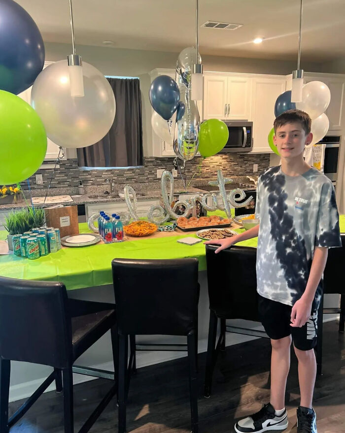 Boy Becomes Friends With 12 Y.O. Foster Kid So The Family Adopts Him Boy Becomes Friends With 12 Y.O. Foster Kid So The Family Adopts Him