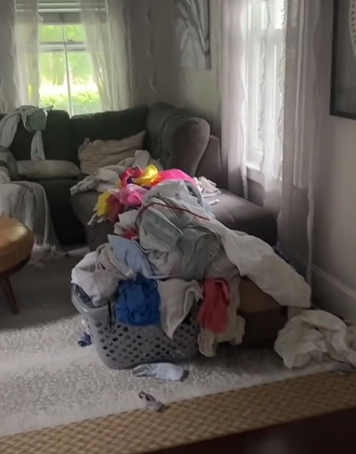 “My Husband Made A Comment That I Do Nothing Around The House. So For Two Days, I Really Did Nothing” “My Husband Made A Comment That I Do Nothing Around The House. So For Two Days, I Really Did Nothing”