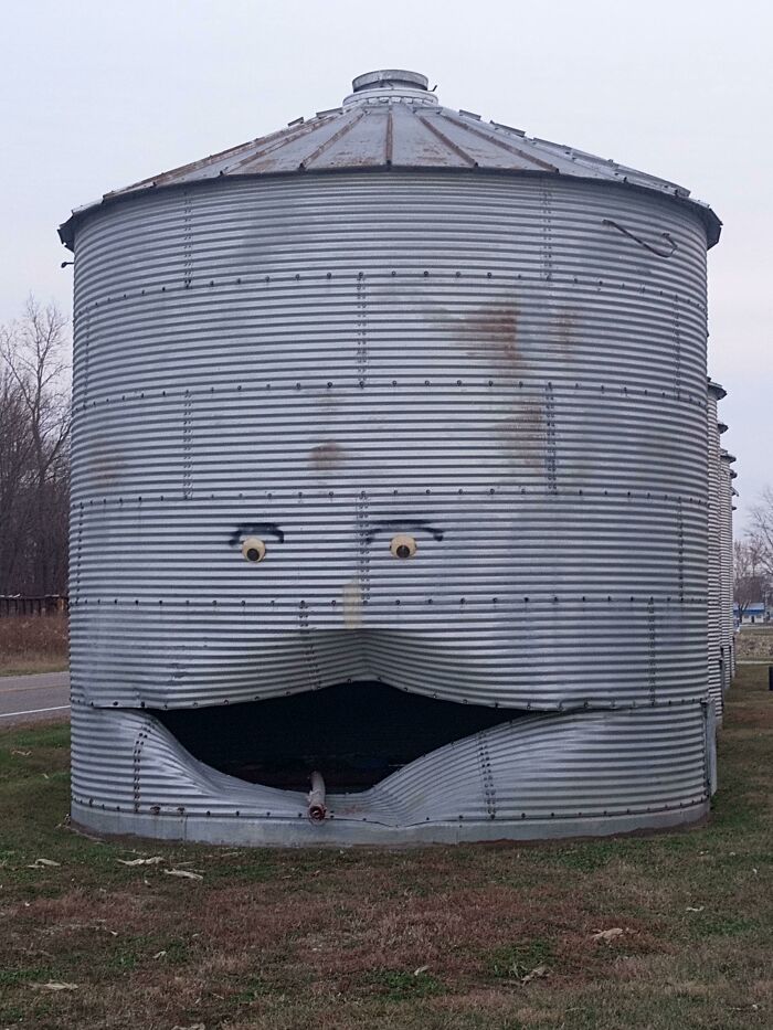 50 Of The Most Hilarious Examples Of Mild Vandalism That Should Be Excused From Any Consequences (New Pics) 50 Of The Most Hilarious Examples Of Mild Vandalism That Should Be Excused From Any Consequences (New Pics)