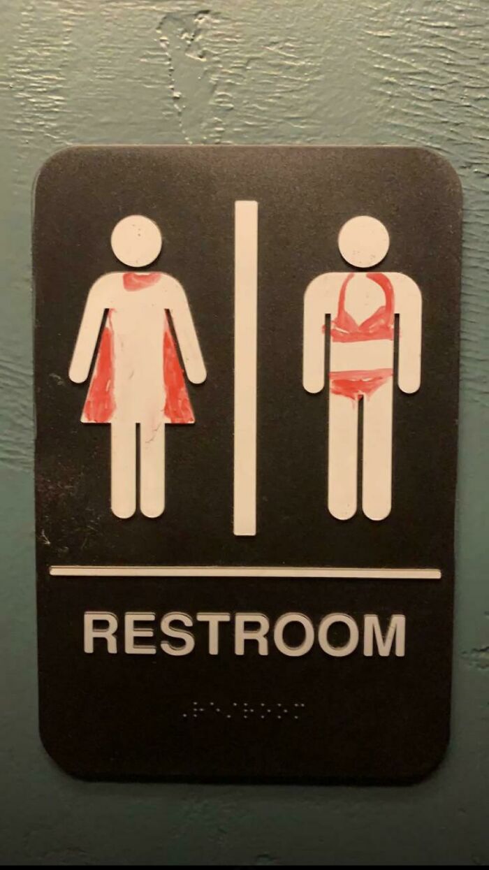 50 Of The Most Hilarious Examples Of Mild Vandalism That Should Be Excused From Any Consequences (New Pics) 50 Of The Most Hilarious Examples Of Mild Vandalism That Should Be Excused From Any Consequences (New Pics)