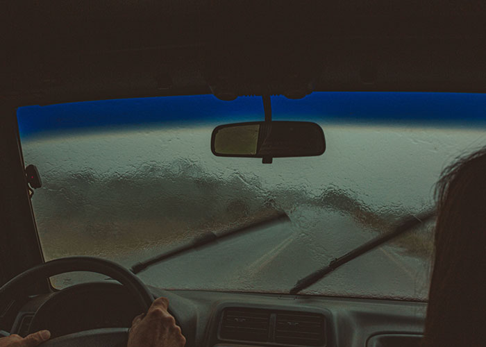 50 Chilling Stories From People Who Have Seen Things They Couldn’t Explain 50 Chilling Stories From People Who Have Seen Things They Couldn’t Explain