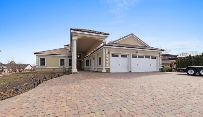 30 Times People Should Really Not Have Done Any Home Renovation Work Themselves 30 Times People Should Really Not Have Done Any Home Renovation Work Themselves