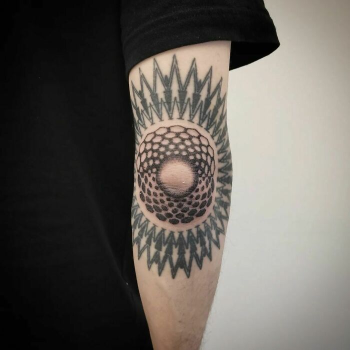 79 Mind-Bendingly Epic Optical Illusion Tattoo Designs 79 Mind-Bendingly Epic Optical Illusion Tattoo Designs