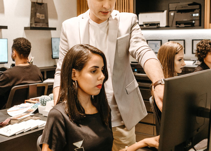 “Enjoy Staying Late To Do My Job”: Deli Worker Maliciously Complies, Leaving Manager To Suffer The Consequences “Enjoy Staying Late To Do My Job”: Deli Worker Maliciously Complies, Leaving Manager To Suffer The Consequences