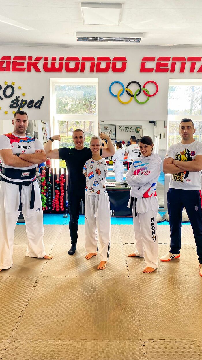 ‘The Girl With Wings’: Dejana Backo, A Woman Born Without Arms, Proves That No Challenge Is Impossible ‘The Girl With Wings’: Dejana Backo, A Woman Born Without Arms, Proves That No Challenge Is Impossible