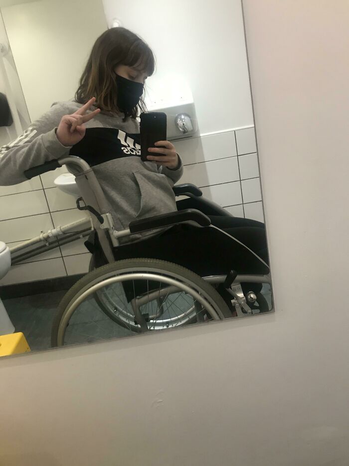 50 ‘Moms For A Minute’ Chip In To Help Anyone In Need Of A Loving Mother Figure 50 ‘Moms For A Minute’ Chip In To Help Anyone In Need Of A Loving Mother Figure