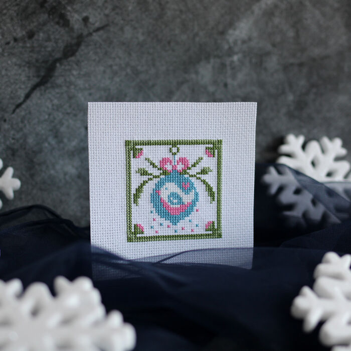 15 Simple And Easy Cross-Stitch Patterns For Christmas And New Year 15 Simple And Easy Cross-Stitch Patterns For Christmas And New Year