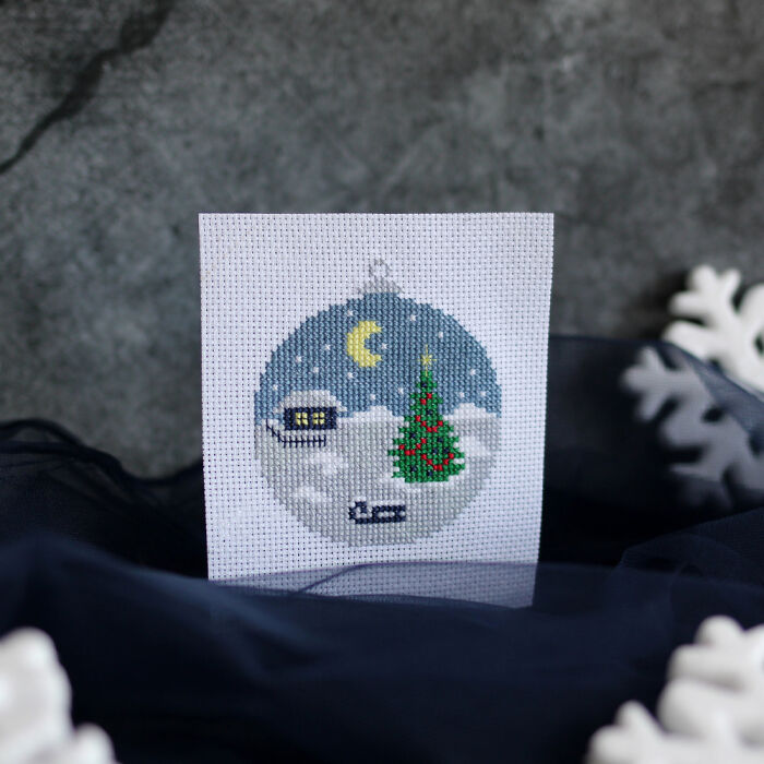 15 Simple And Easy Cross-Stitch Patterns For Christmas And New Year 15 Simple And Easy Cross-Stitch Patterns For Christmas And New Year