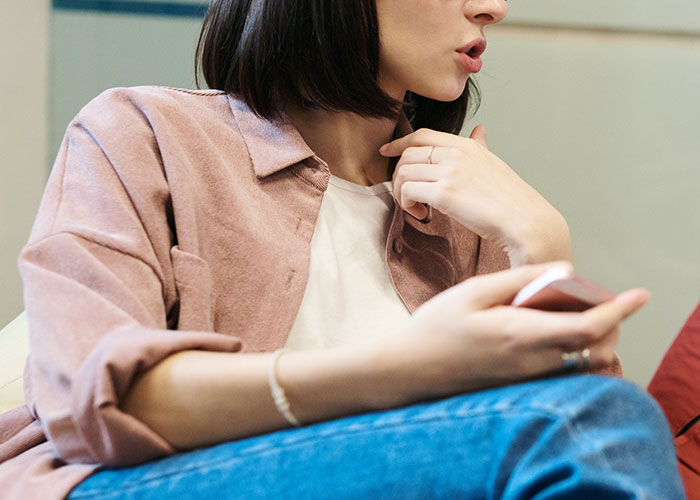 &ldquo;She Burst Into Tears And Begged Me To Help&rdquo;: Woman Threatens To Call CPS On Sister-In-Law