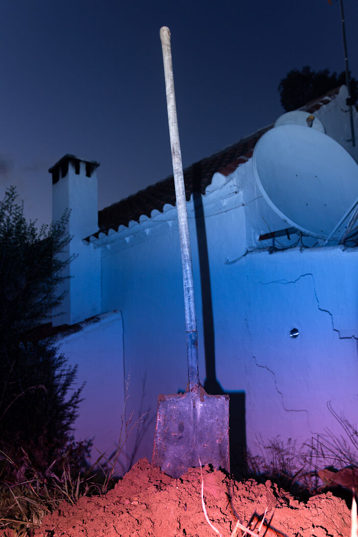 “Character Building”: A Photographic Odyssey That Delves Into The Intricate Tapestry Of My Personal History (40 Pics) “Character Building”: A Photographic Odyssey That Delves Into The Intricate Tapestry Of My Personal History (40 Pics)