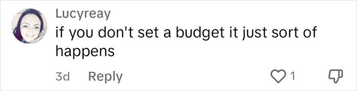 Mom Spends £12k On Christmas Gifts For Kids Only To See Them Not Even Opening Them All Mom Spends £12k On Christmas Gifts For Kids Only To See Them Not Even Opening Them All